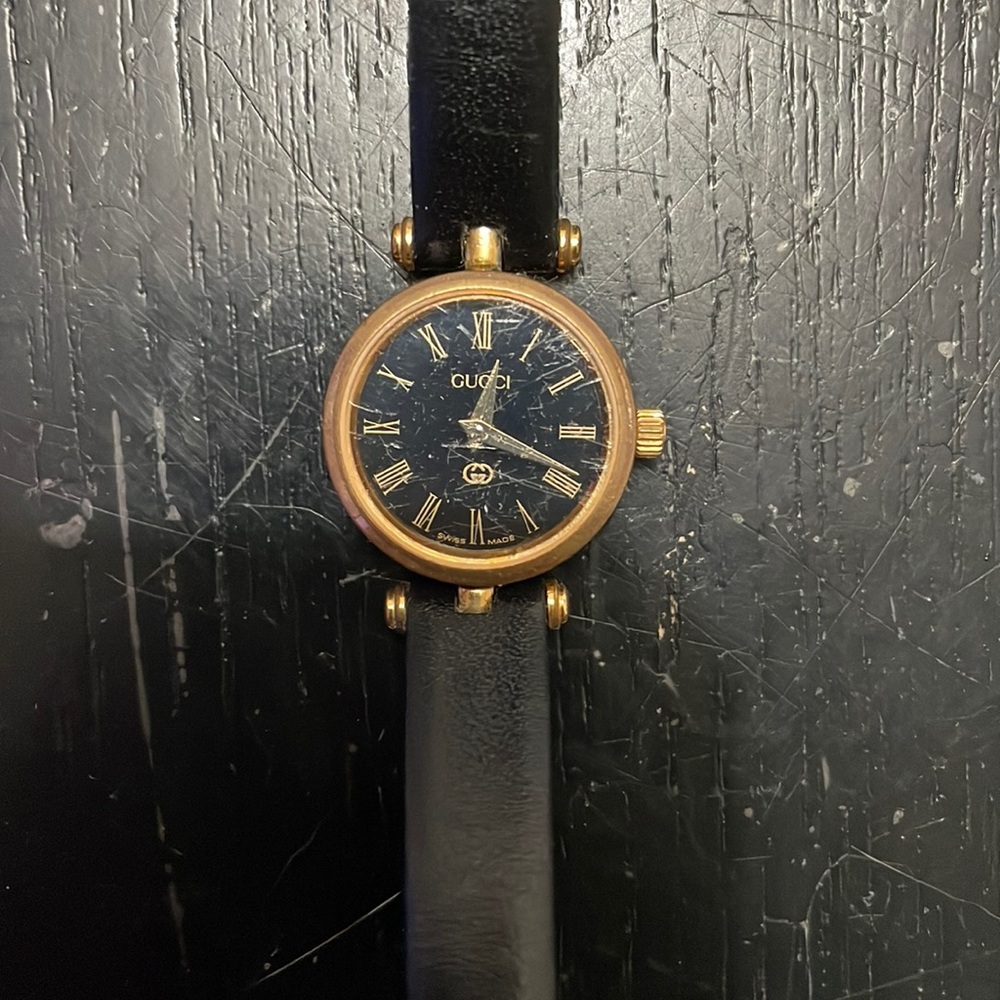 Gucci watch